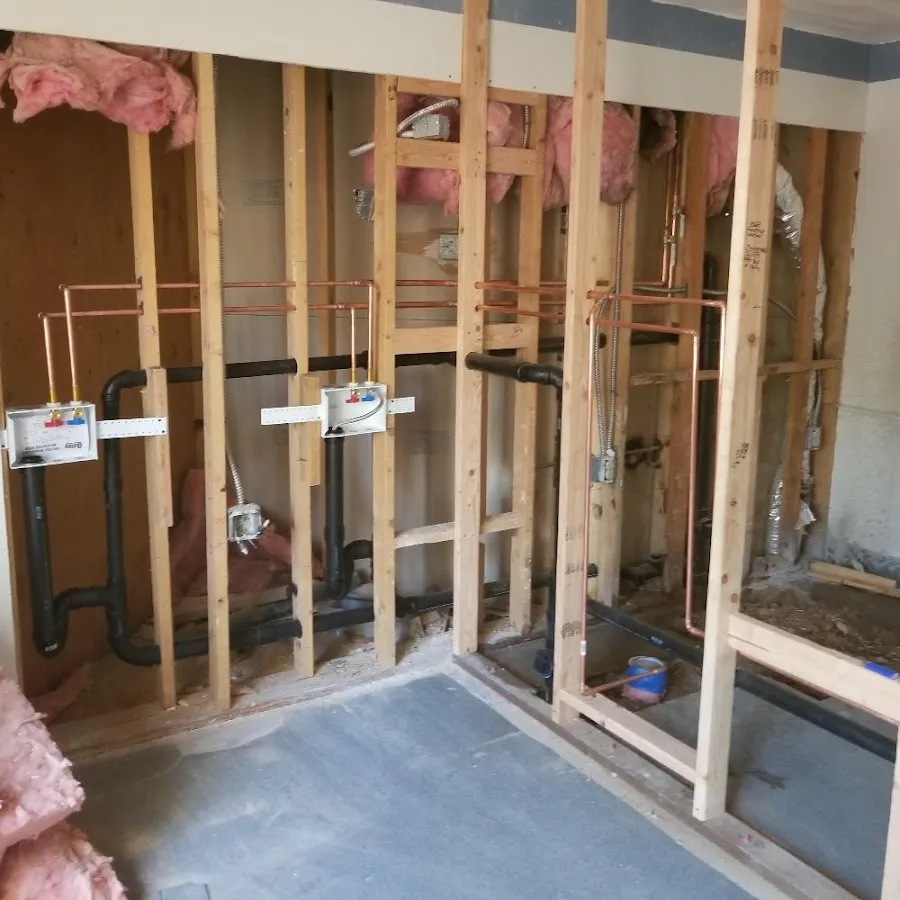 Copper pipe rough-in and plumbing installation in Findlay